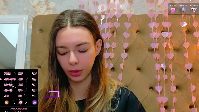 Snapshot of CoraVex chatting on February 28, 2026, 5:07 am CoraVex online show from February 28, 2026, 5:07 am