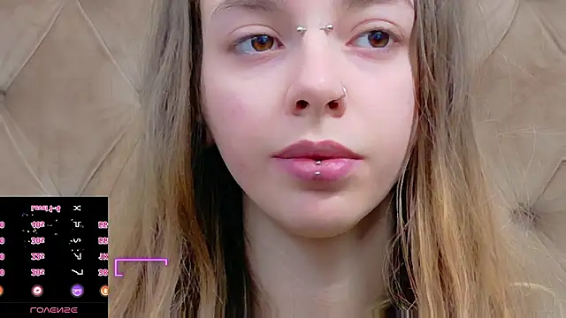 Snapshot of CoraVex chatting on February 10, 2026, 3:38 am CoraVex online show from February 10, 2026, 3:38 am