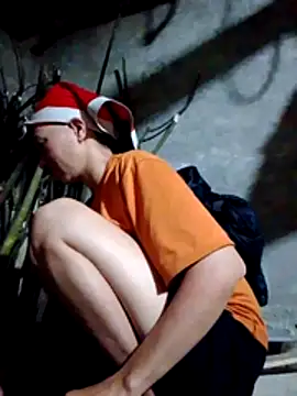 donna-bae online show from March 8, 2026, 10:24 pm