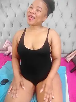 massive booty25 online show from November 25, 2025, 4:18 pm