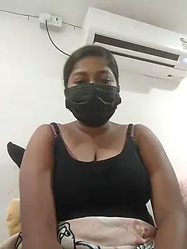 Snapshot of TAMIL_AMMUKUTTYY chatting on October 30, 2025, 7:55 pm TAMIL AMMUKUTTYY online show from October 30, 2025, 7:55 pm