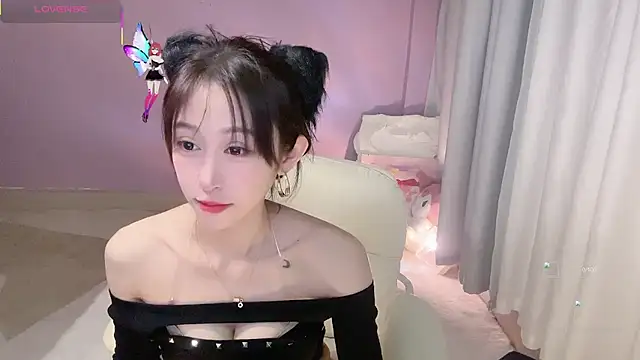 Snapshot of ai-ai-mi chatting on November 29, 2025, 11:21 am ai-ai-mi online show from November 29, 2025, 11:21 am