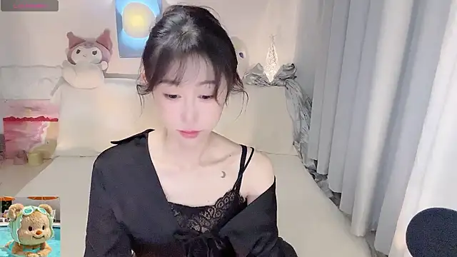 ai-ai-mi online show from April 14, 2026, 1:38 pm