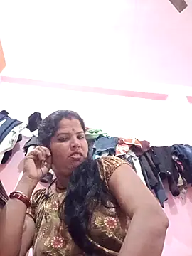 Hott locky online show from October 31, 2025, 7:21 pm