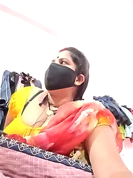 Hott locky online show from December 16, 2025, 4:55 pm