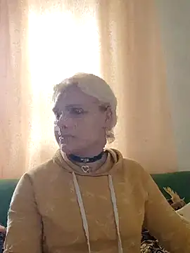 MargoShein online show from September 18, 2025, 12:08 pm