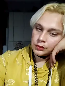 MargoShein online show from September 25, 2025, 9:32 pm