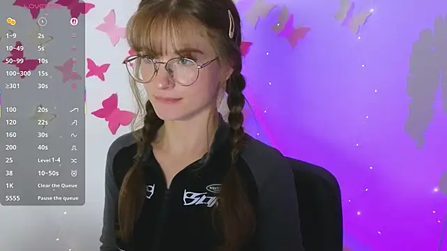 Snapshot of Katyaa_Lover chatting on October 12, 2025, 3:35 pm Katyaa Lover online show from October 12, 2025, 3:35 pm