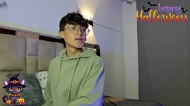 Snapshot of bellmontneon chatting on October 29, 2025, 11:31 am bellmontneon online show from October 29, 2025, 11:31 am