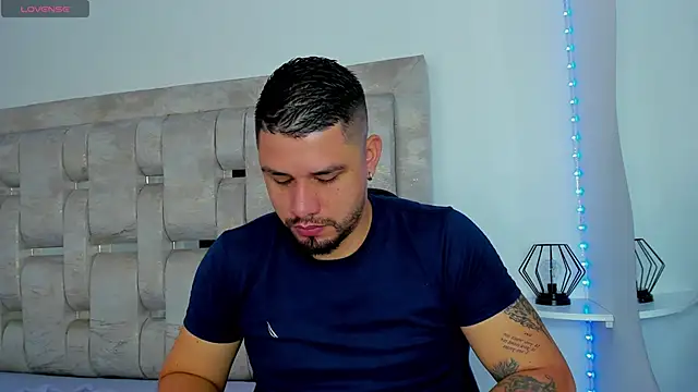 Jacob19  online show from September 22, 2025, 11:38 am