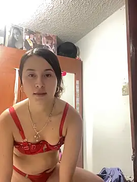 Swet Violet online show from October 10, 2025, 9:15 pm