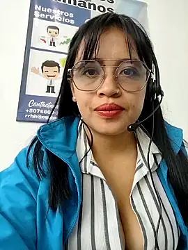 Snapshot of MILA__06 chatting on November 10, 2025, 12:43 pm MILA 06 online show from November 10, 2025, 12:43 pm