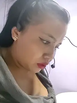 Snapshot of MILA__06 chatting on October 26, 2025, 6:41 pm MILA 06 online show from October 26, 2025, 6:41 pm