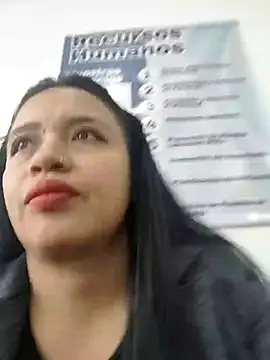 Snapshot of MILA__06 chatting on December 3, 2025, 12:59 pm MILA 06 online show from December 3, 2025, 12:59 pm