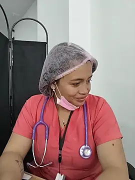MILA  06 online show from May 11, 2026, 4:04 pm