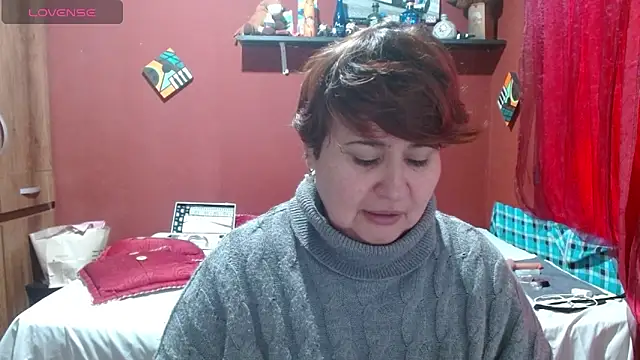 Sasharosee2 online show from December 2, 2025, 1:24 pm