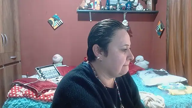 Sasharosee2 online show from February 18, 2026, 1:18 pm