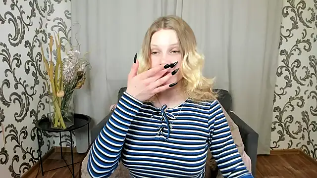 Snapshot of _Velvet_peach_ chatting on November 14, 2025, 11:14 am Velvet peach online show from November 14, 2025, 11:14 am