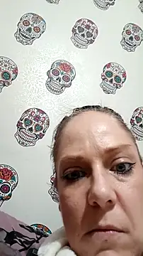 curvybabe88 online show from November 10, 2025, 7:46 am