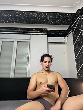 fuck   boyy online show from May 4, 2026, 10:12 pm