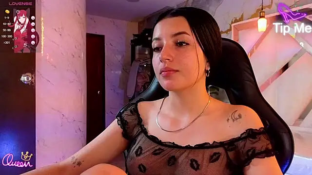 sophiadoll tf online show from June 6, 2026, 12:54 pm