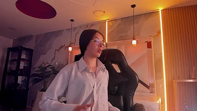 Snapshot of sophiadoll_tf chatting on February 2, 2026, 8:41 pm sophiadoll tf online show from February 2, 2026, 8:41 pm