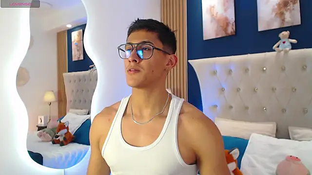 SalvadorFit online show from February 9, 2026, 8:51 pm