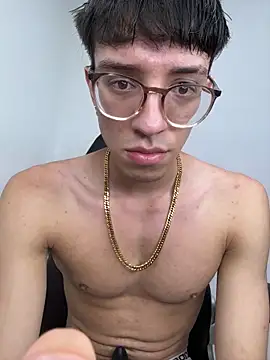 arthurdavies online show from December 5, 2025, 4:55 am