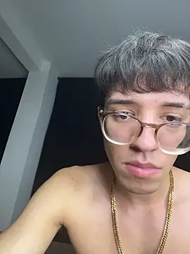 arthurdavies online show from November 3, 2025, 2:50 am