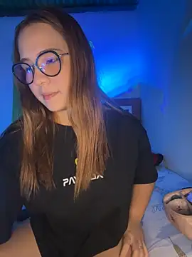 Snapshot of sacha_torres02 chatting on November 11, 2025, 2:50 am sacha torres02 online show from November 11, 2025, 2:50 am