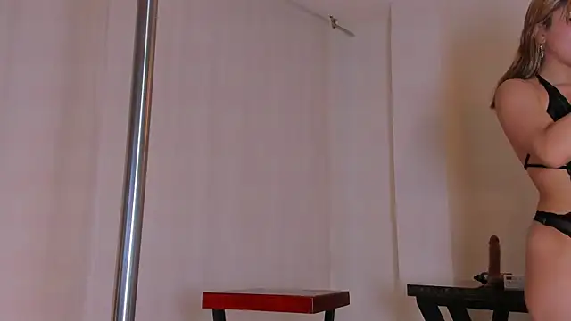 Scarleett Moon online show from October 16, 2025, 3:59 am