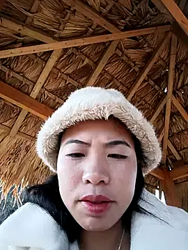 tulipsexy online show from November 27, 2025, 1:39 am