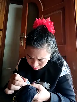 tulipsexy online show from October 28, 2025, 1:28 am