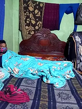 Snapshot of Cute_Couple59 chatting on December 21, 2025, 6:42 pm Cute Couple59 online show from December 21, 2025, 6:42 pm