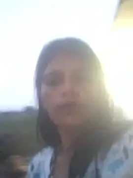 Snapshot of Hott_cutgirl chatting on October 1, 2025, 12:27 am Hott cutgirl online show from October 1, 2025, 12:27 am