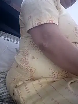 Snapshot of Jeya_thakur chatting on April 23, 2026, 6:31 am Jeya thakur online show from April 23, 2026, 6:31 am