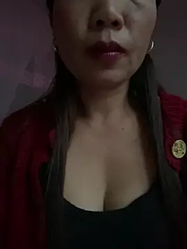 Snapshot of Milky-milk chatting on December 14, 2025, 11:43 pm Milky-milk online show from December 14, 2025, 11:43 pm