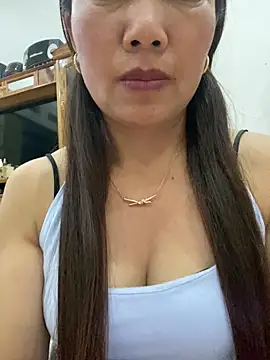 Milky-milk online show from April 16, 2026, 1:12 pm