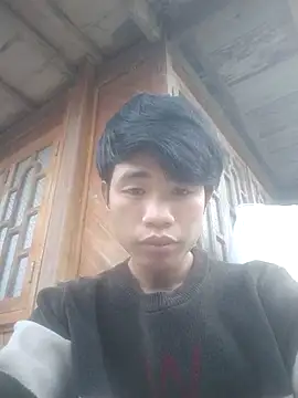 Snapshot of Nhyy_xx chatting on October 9, 2025, 6:47 am Nhyy xx online show from October 9, 2025, 6:47 am