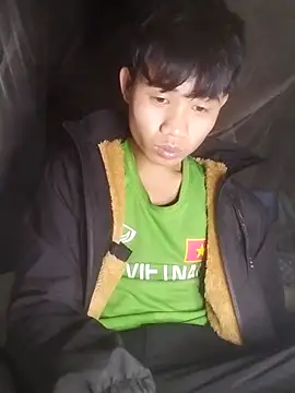 Snapshot of Nhyy_xx chatting on November 16, 2025, 11:04 am Nhyy xx online show from November 16, 2025, 11:04 am