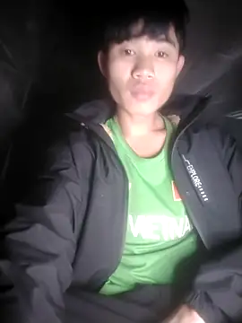 Snapshot of Nhyy_xx chatting on November 20, 2025, 9:21 am Nhyy xx online show from November 20, 2025, 9:21 am