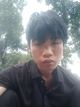 Snapshot of Nhyy_xx chatting on September 19, 2025, 10:41 am Nhyy xx online show from September 19, 2025, 10:41 am