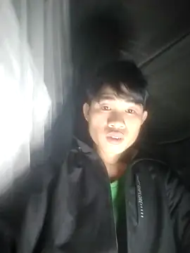 Snapshot of Nhyy_xx chatting on November 22, 2025, 10:36 am Nhyy xx online show from November 22, 2025, 10:36 am