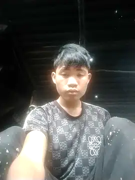 Snapshot of Nhyy_xx chatting on October 25, 2025, 1:27 am Nhyy xx online show from October 25, 2025, 1:27 am