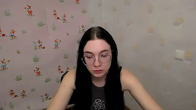 Snapshot of MiraBabe_ chatting on October 28, 2025, 9:52 am MiraBabe  online show from October 28, 2025, 9:52 am