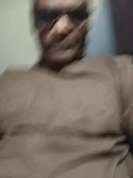 Snapshot of JeffersonRay chatting on June 25, 2026, 4:32 am JeffersonRay online show from June 25, 2026, 4:32 am
