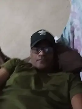 Snapshot of JeffersonRay chatting on July 9, 2026, 5:19 am JeffersonRay online show from July 9, 2026, 5:19 am