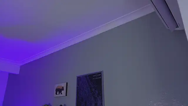 KeendraFox  online show from March 30, 2026, 10:06 am