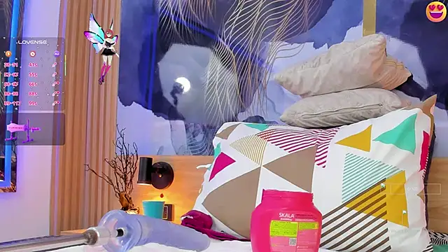 Anabacker01 online show from November 19, 2025, 7:36 pm