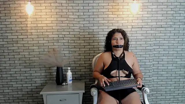 Snapshot of BDSM_MEDUZA chatting on September 18, 2025, 12:52 pm BDSM MEDUZA online show from September 18, 2025, 12:52 pm